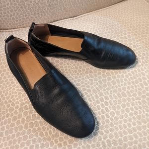 Everlane Italian Leather slip-on flat
